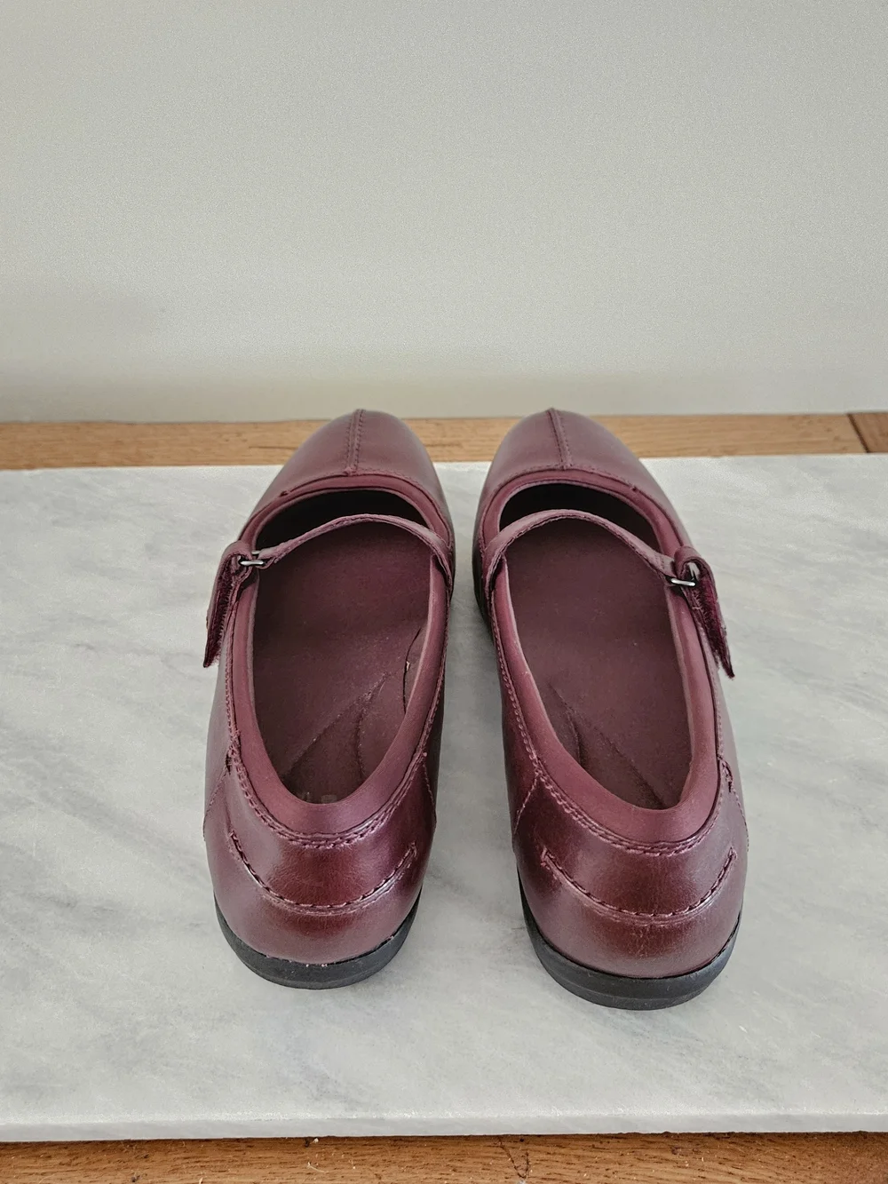 Clarks Women's Mary Jane Flats in Burgundy - Picture 5 of 12